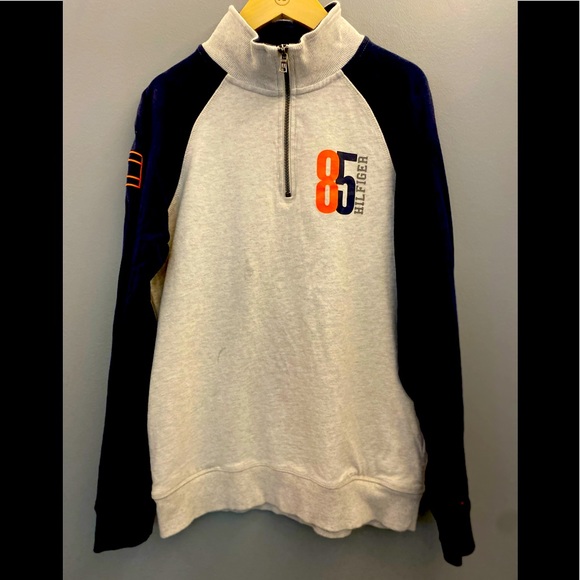 Tommy Hilfiger long sleeve - Picture 1 of 3